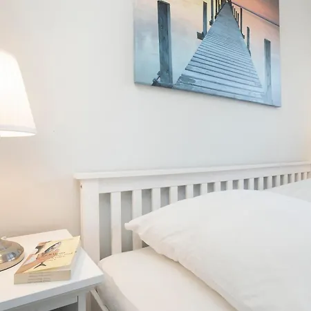 Alte Kuestenglueck * Dahme (Schleswig-Holstein)