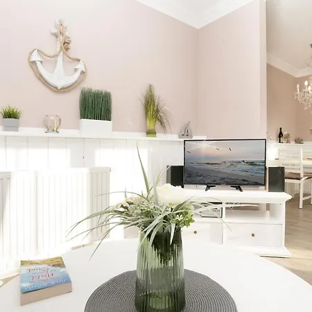 Alte Kuestenglueck Dahme (Schleswig-Holstein)